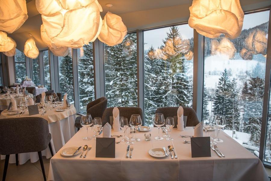 Spa Hotel Lanterna Velké Karlovice Εξωτερικό φωτογραφία