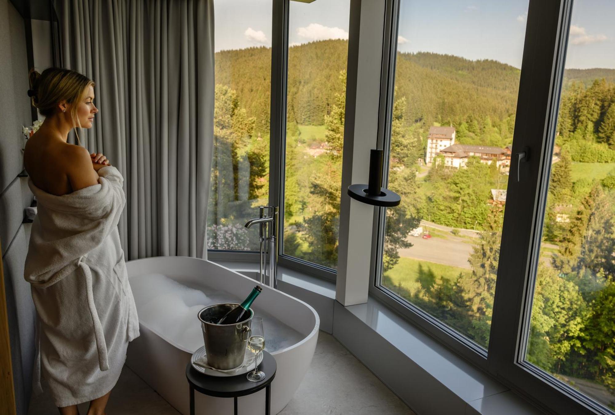 Spa Hotel Lanterna Velké Karlovice Εξωτερικό φωτογραφία